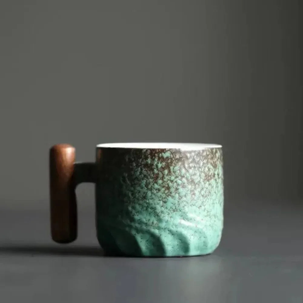 Tasses à expresso vintage avec manche en bois