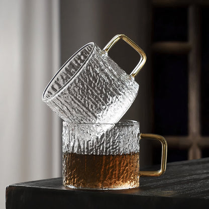 Tasses à expresso en verre élégantes